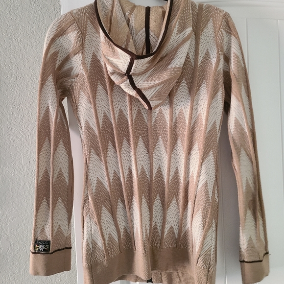 Icelandic Designs gingerbread knit sweater - Picture 3 of 5